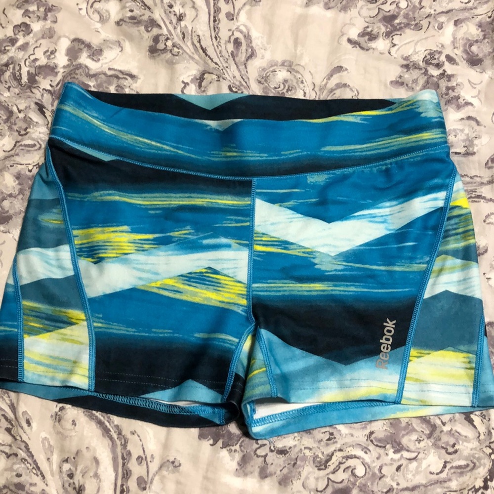 Print workout compression shorts